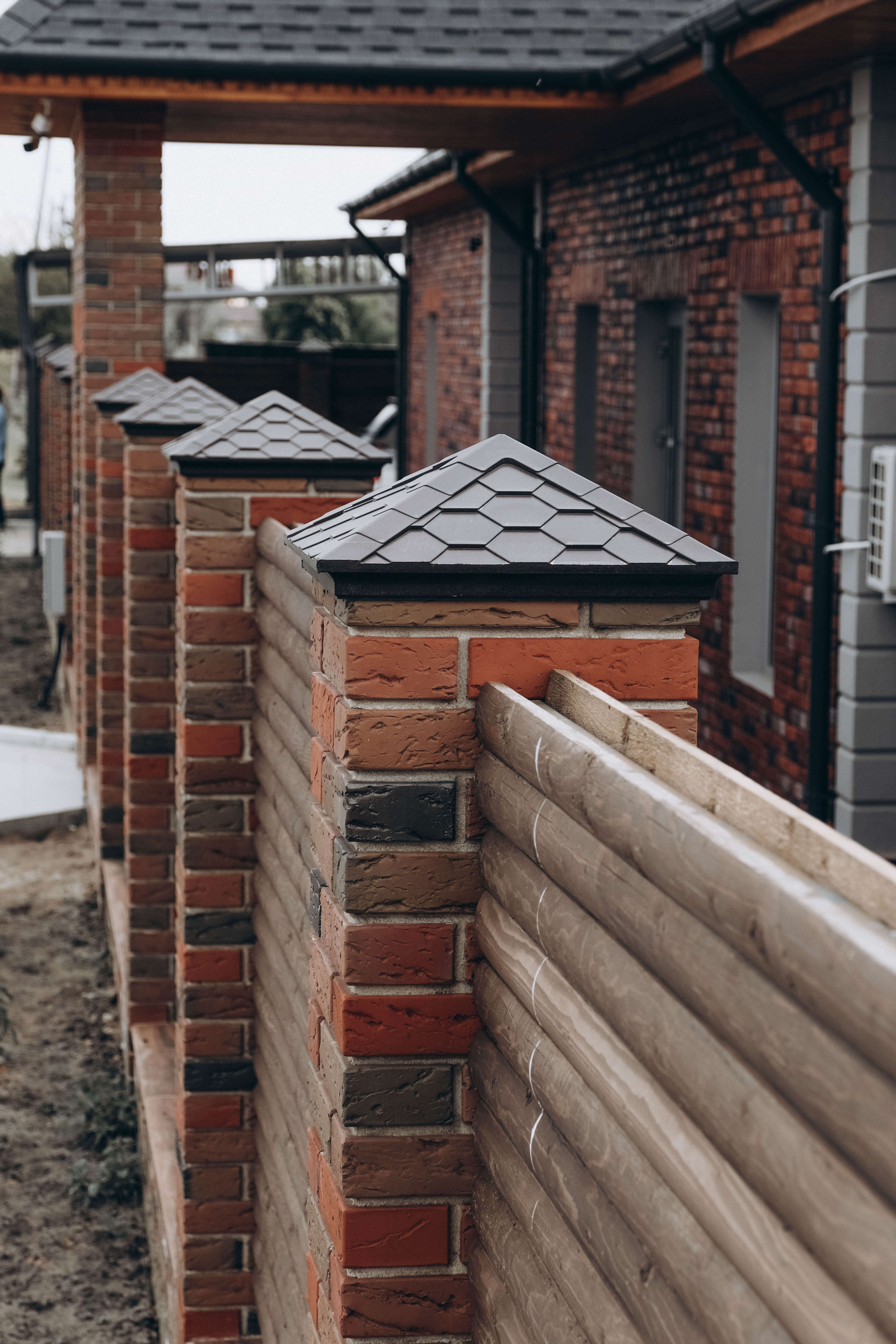 Колпак Zking Эверест Коричневый на столб 1.5х1.5 кирпича (390х390мм) в Калуге фото